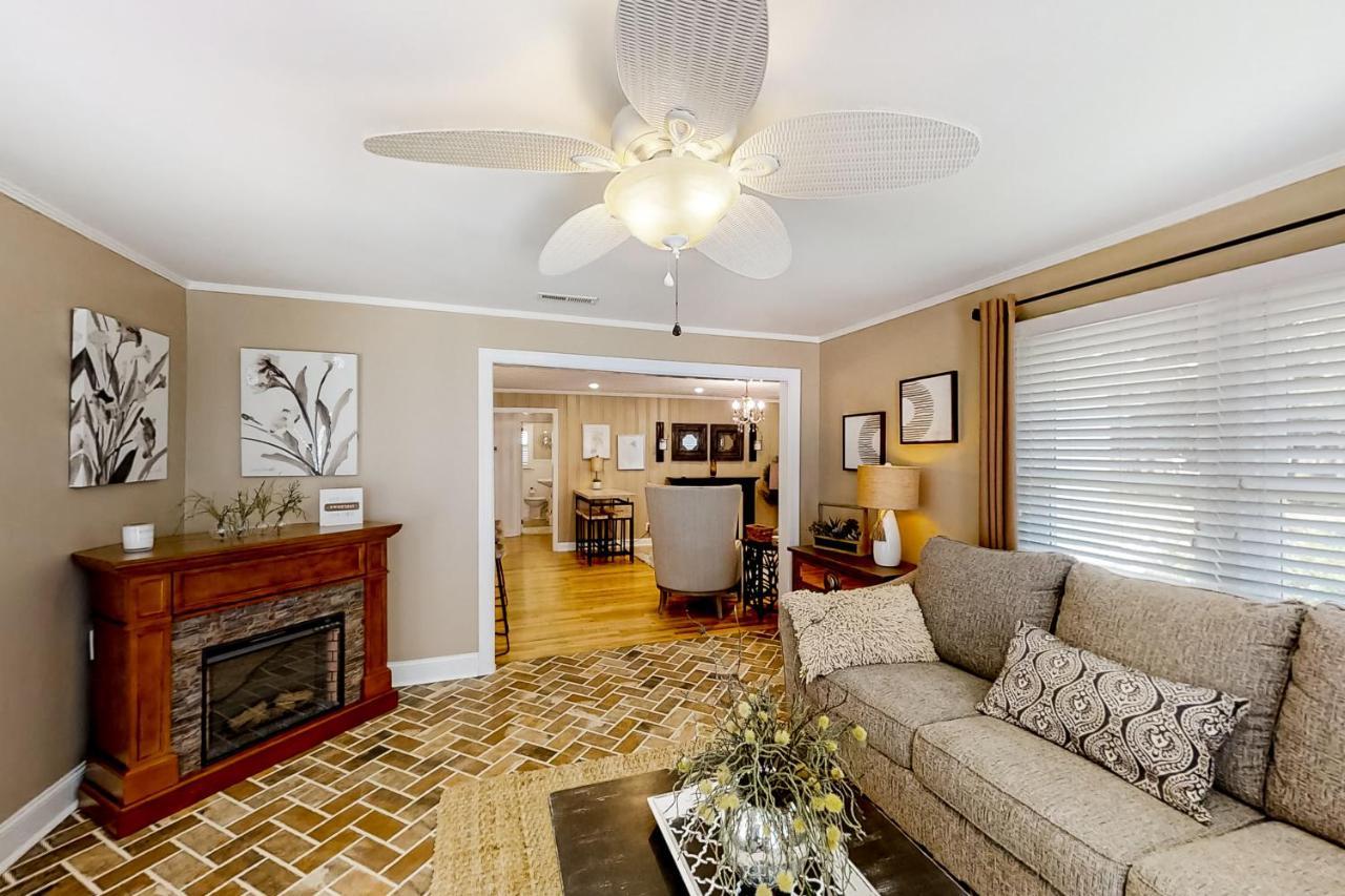 Little River Waterway Cottage Retreat エクステリア 写真